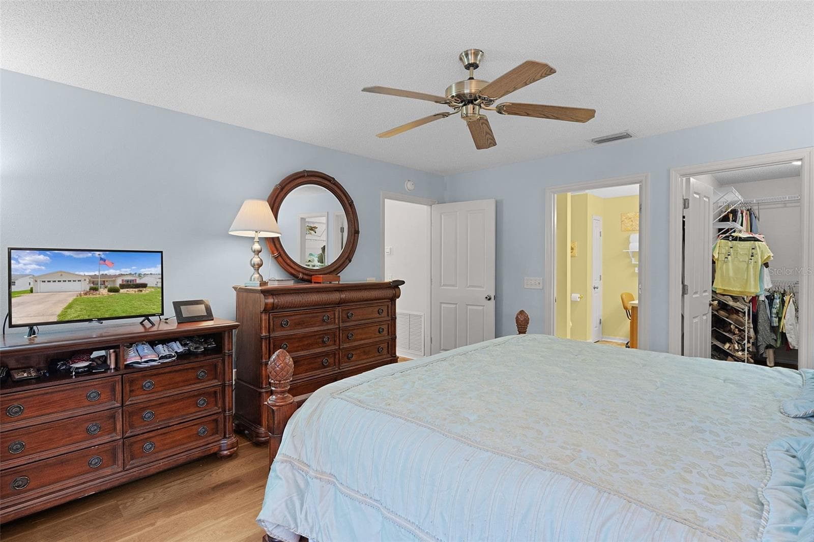 Single Family Residence at 1317 CARVELLO DR, THE VILLAGES, photo 20 of 47