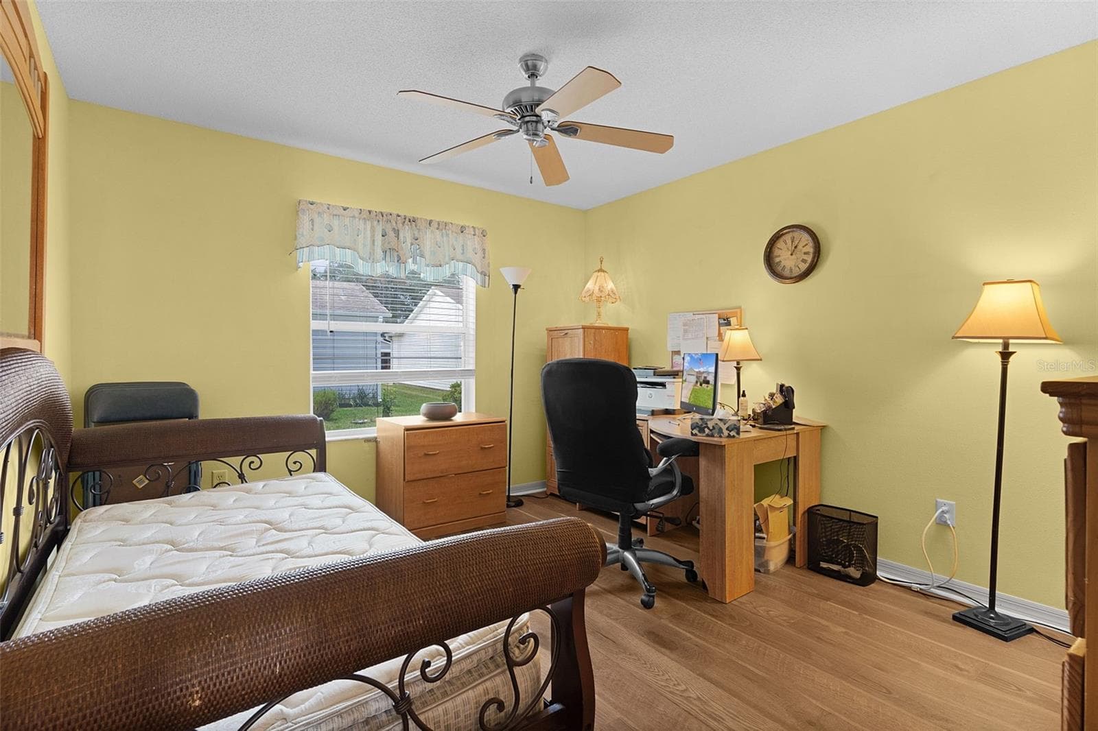Single Family Residence at 1317 CARVELLO DR, THE VILLAGES, photo 28 of 47