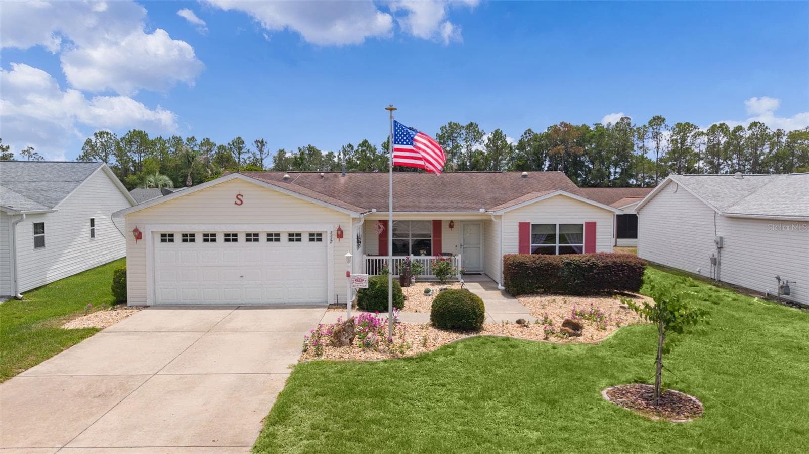 Single Family Residence at 1317 CARVELLO DR, THE VILLAGES, photo 42 of 47