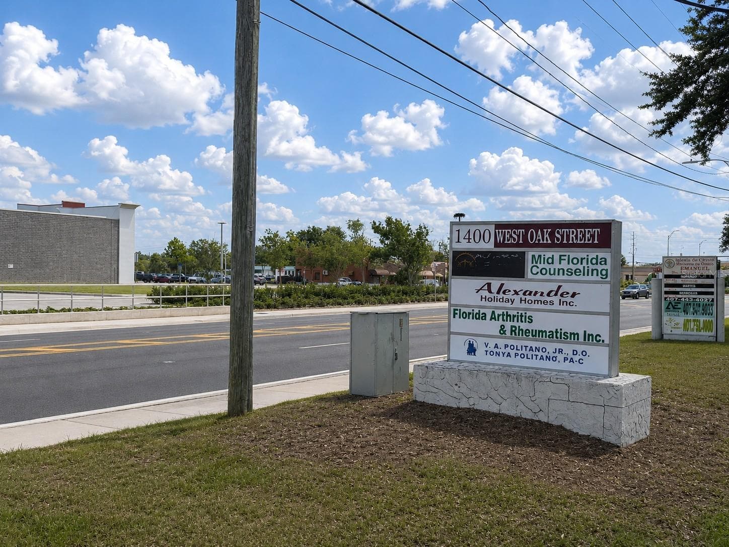 Monument Sugn - 1400 W OAK ST #C1/D2, KISSIMMEE