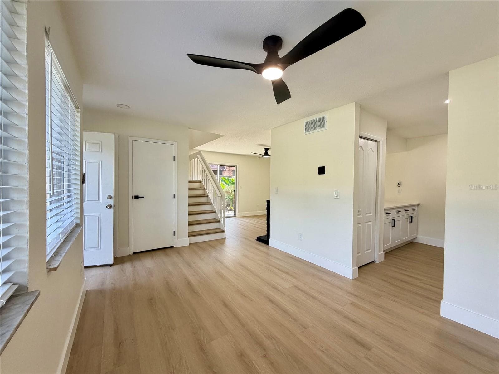 Condominium at 5100 PICADILLY CIRCUS #12, ORLANDO, photo 4 of 31