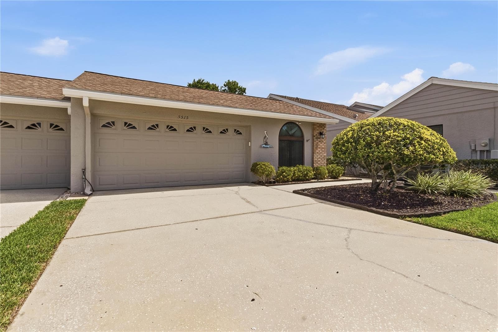 Villa at 5515 SALEM SQUARE DR S, PALM HARBOR, photo 3 of 38