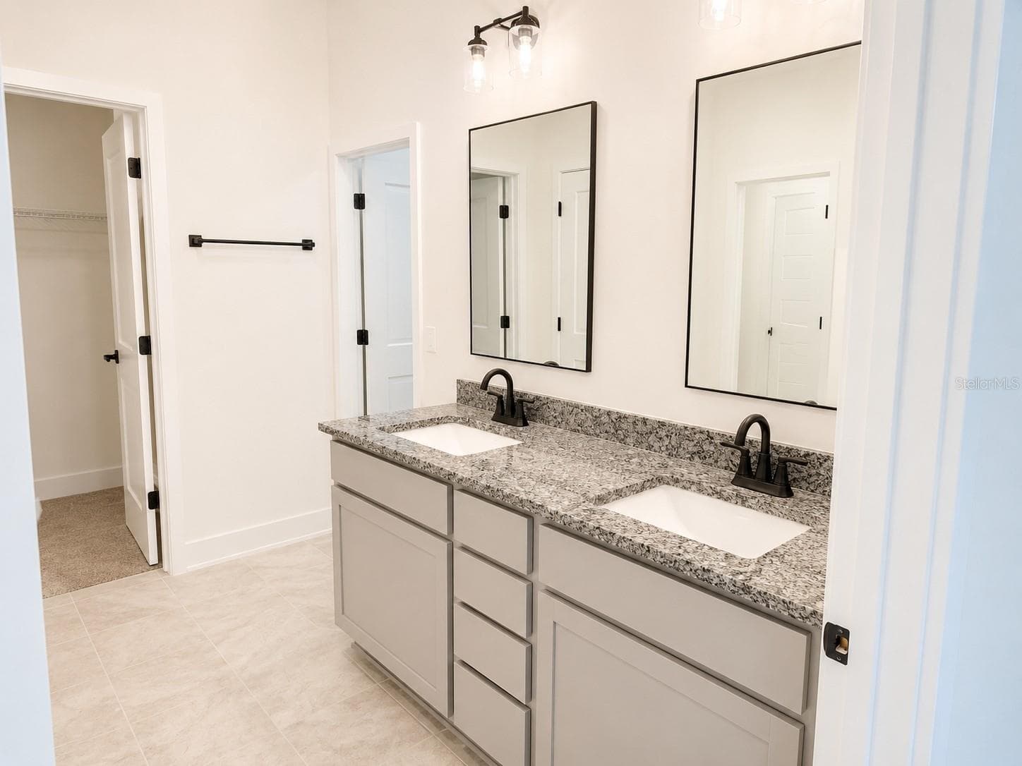 Master Bedroom Bathroom - 259 VERNY GROVE LANE, LEESBURG