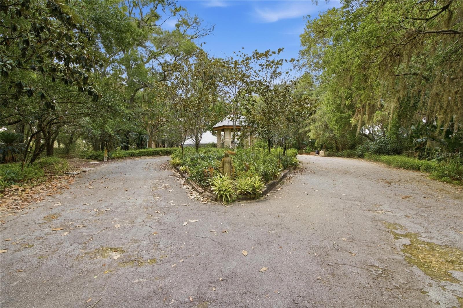 Single Family Residence at 2271 KEYSTONE RD, TARPON SPRINGS, photo 6 of 50