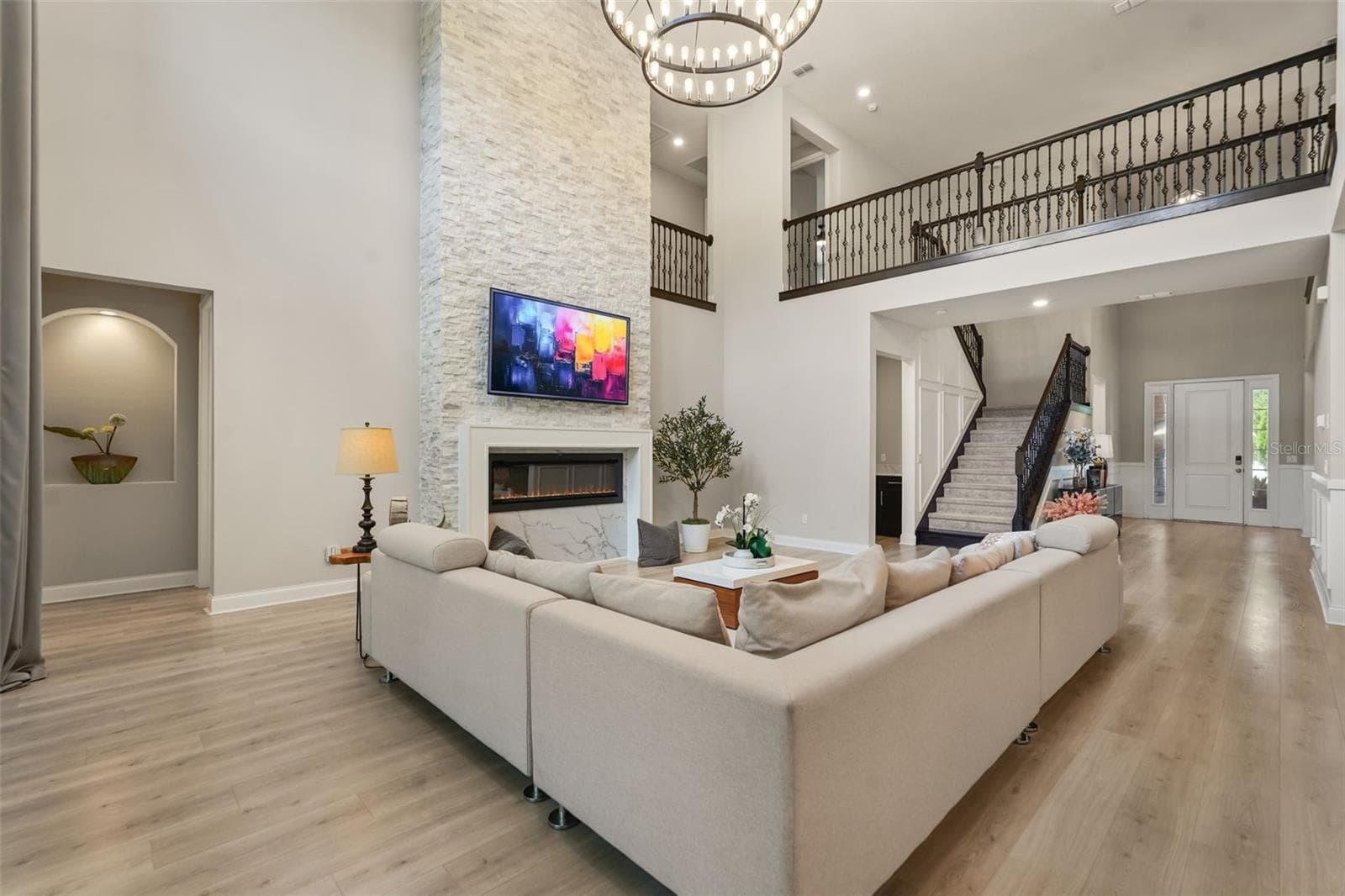 Single Family Residence at 10713 BELLE MAISONS DR, ORLANDO, photo 10 of 59