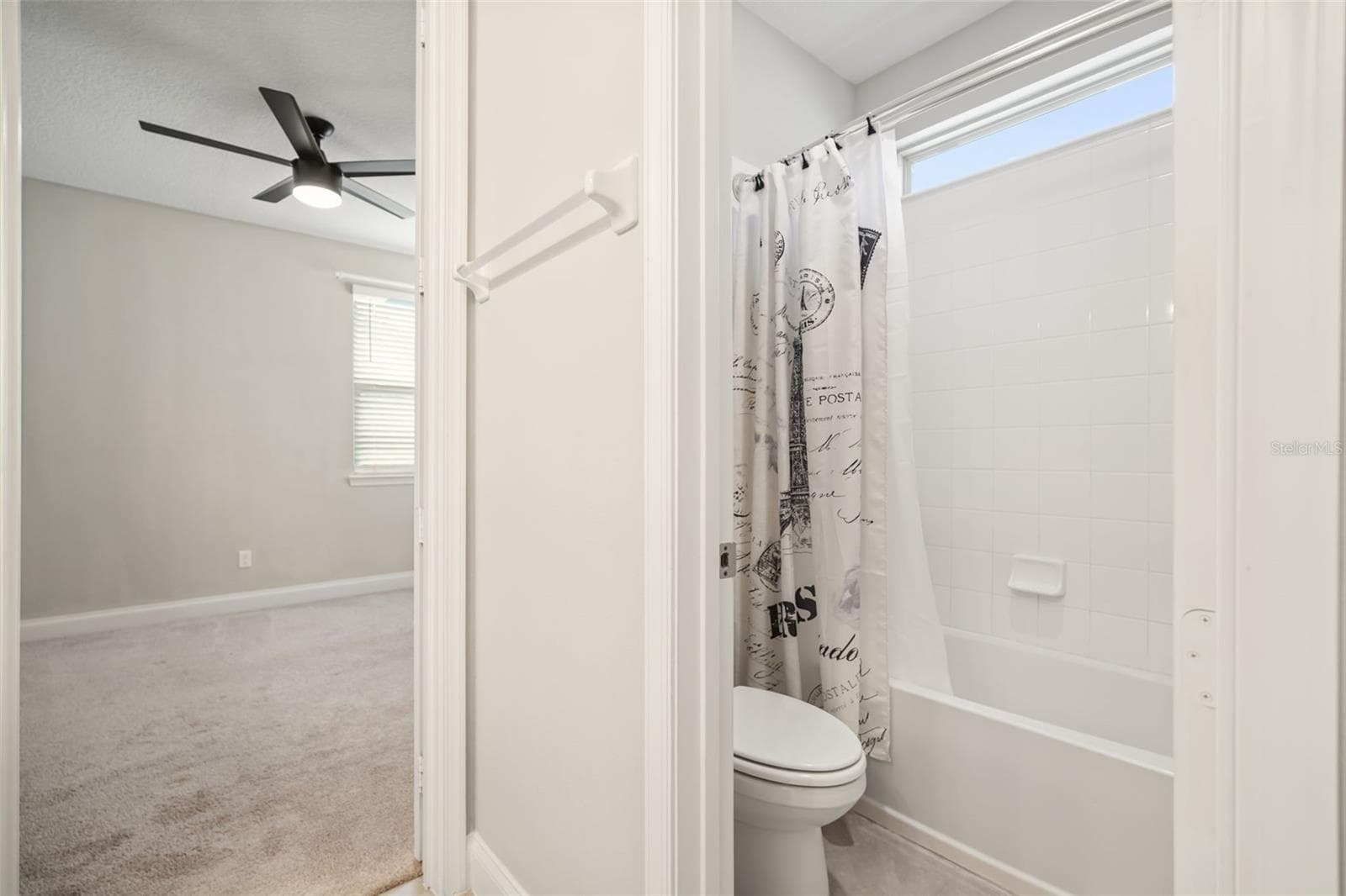 Single Family Residence at 10713 BELLE MAISONS DR, ORLANDO, photo 24 of 59