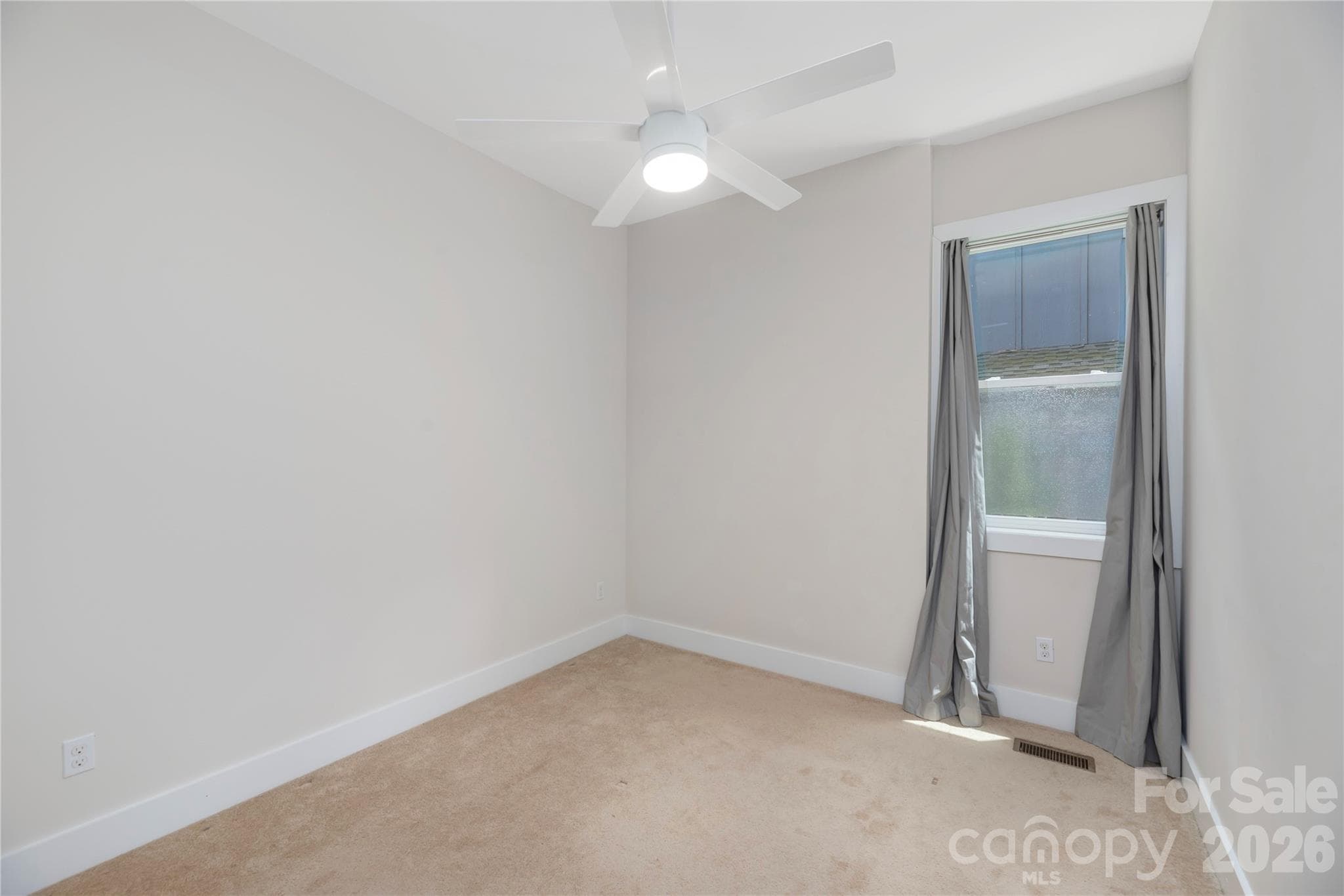 Bedroom #3. - 39 Hubbard Avenue, Asheville