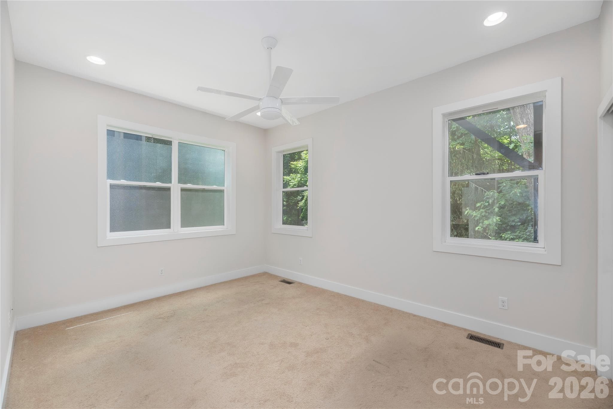 Primary Bedroom. - 39 Hubbard Avenue, Asheville