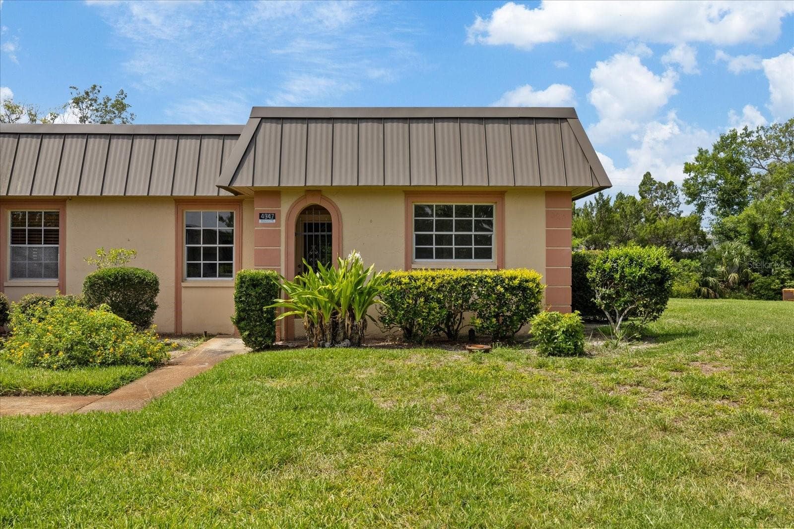 4347 SUMMERSUN DR