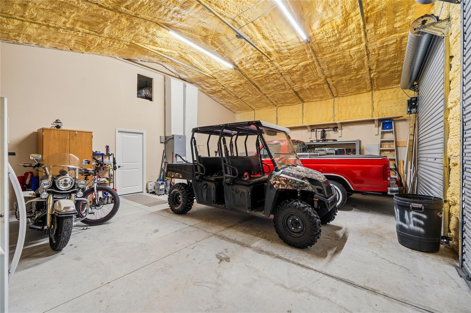 2 car oversized Garage in Barndominium - 135 LINDA SUE DR, LAKE HELEN