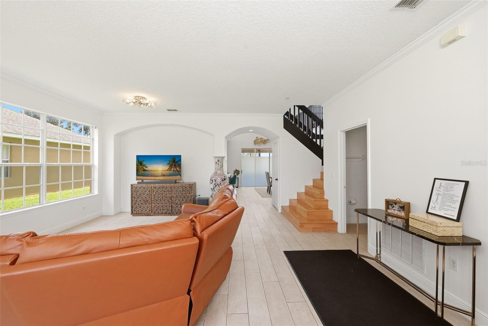 Single Family Residence at 1518 SUN MEADOW DR, ORLANDO, photo 9 of 64