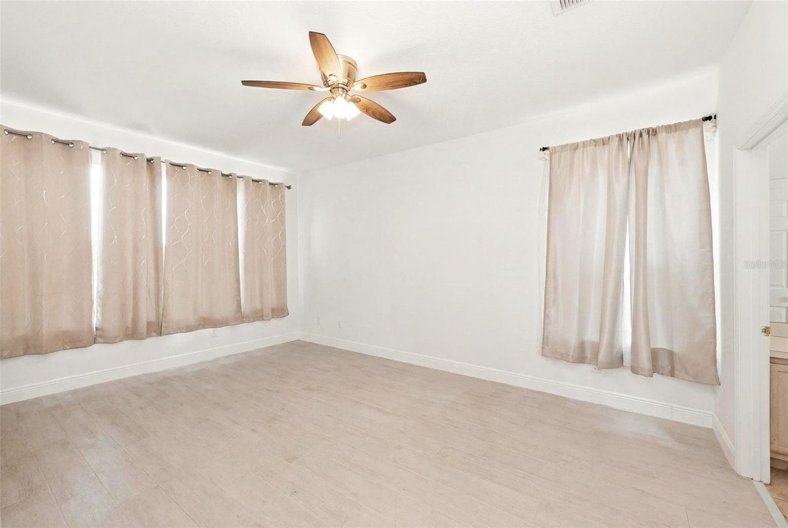 Single Family Residence at 1518 SUN MEADOW DR, ORLANDO, photo 44 of 64