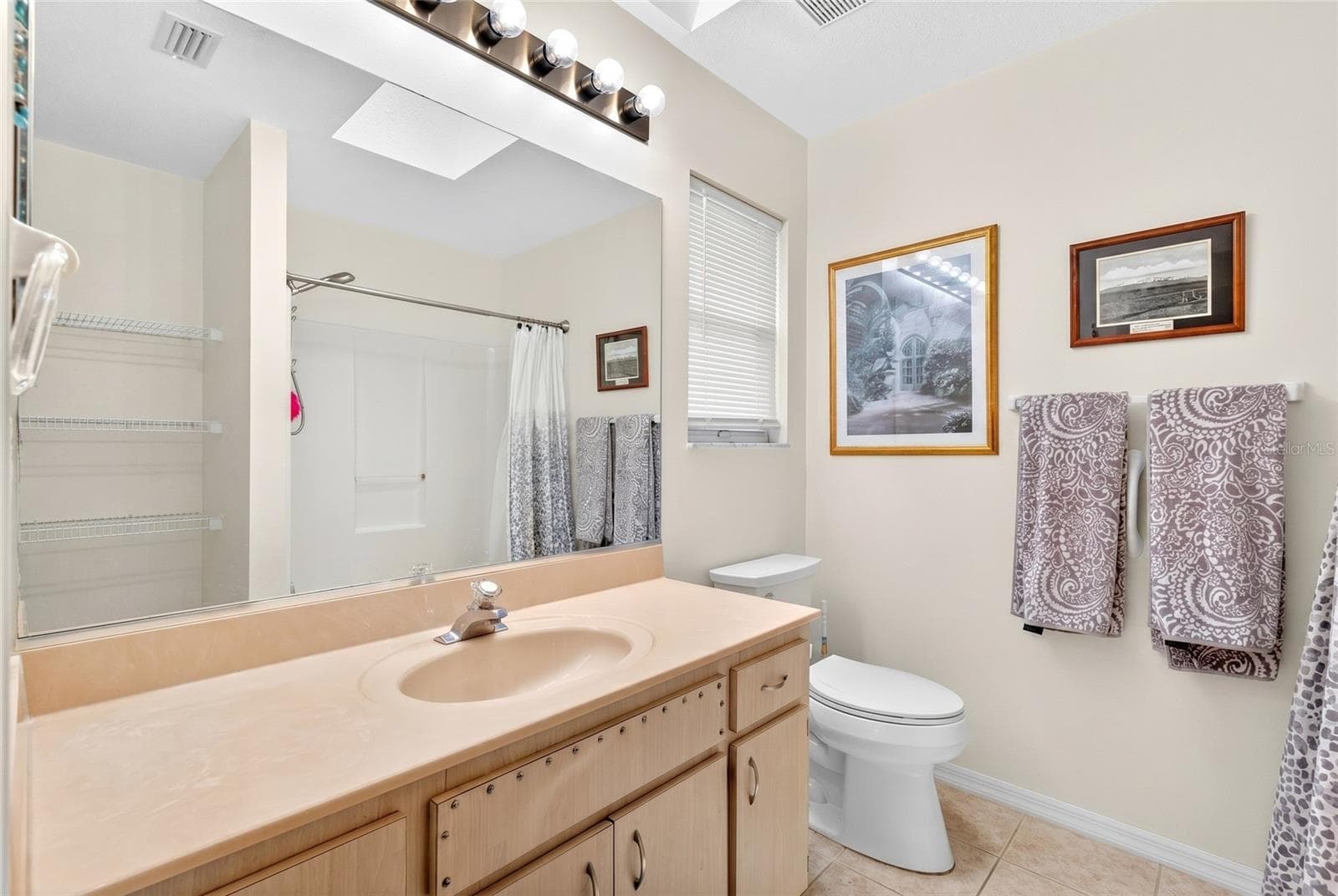 Single Family Residence at 17520 SE 112TH AVE, SUMMERFIELD, photo 10 of 31