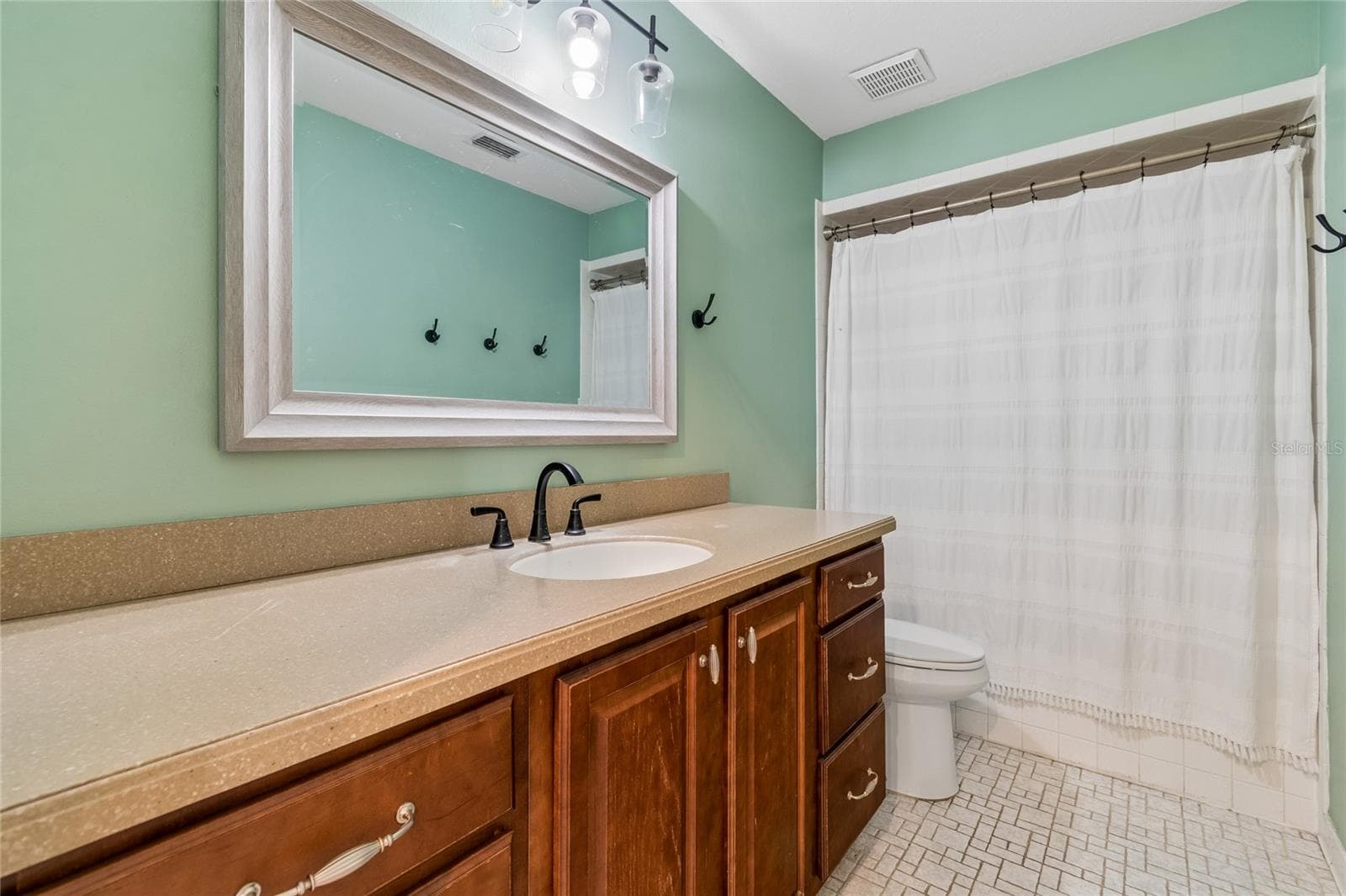 Single Family Residence at 5150 SOUTHWIND DR, MULBERRY, photo 22 of 92