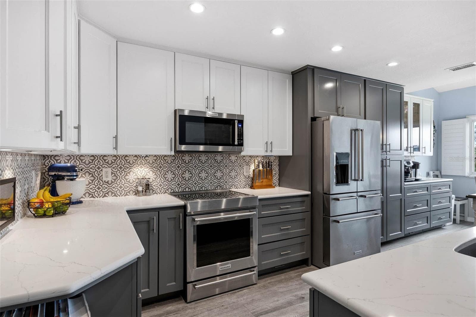 Alternative view in Kitchen - 2395 HANOVER DR, DUNEDIN