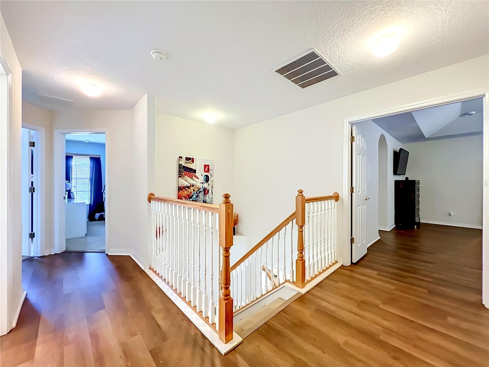 Upstairs Landing - 12912 CLOVERDALE LN, CLERMONT
