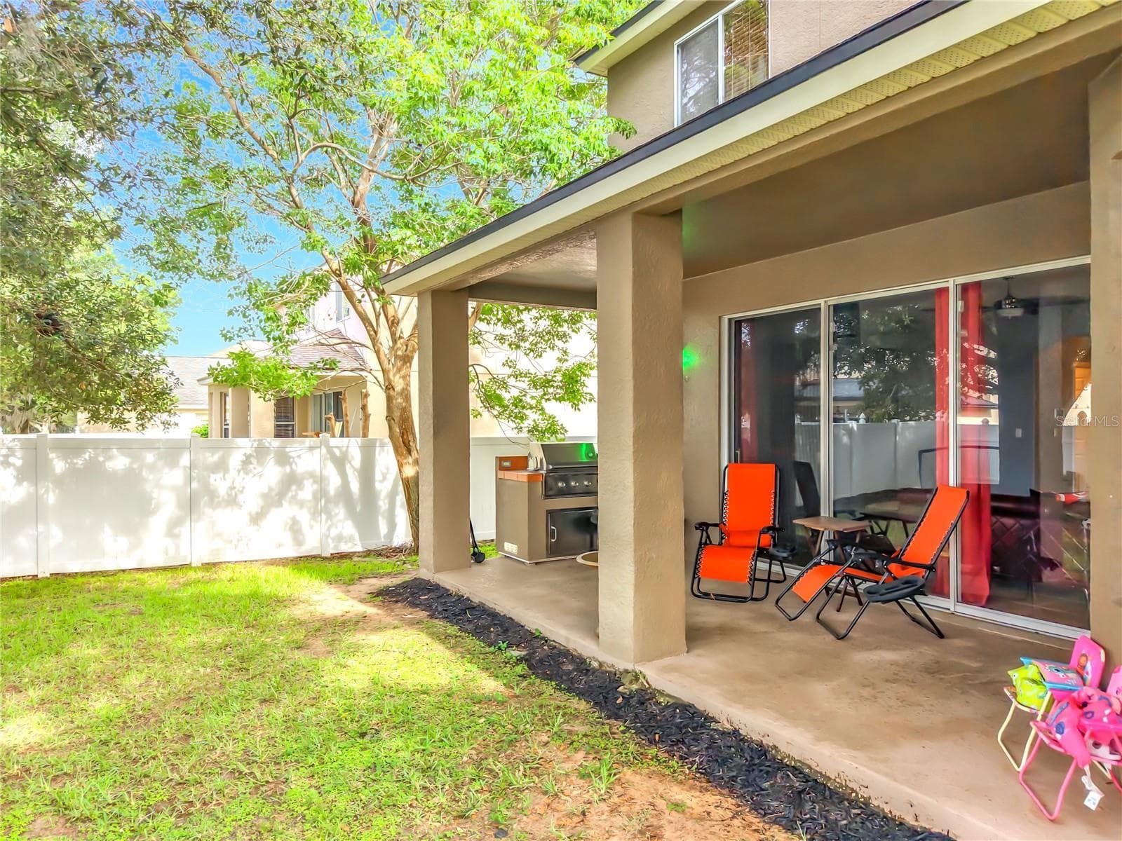 Backyard Porch - 12912 CLOVERDALE LN, CLERMONT