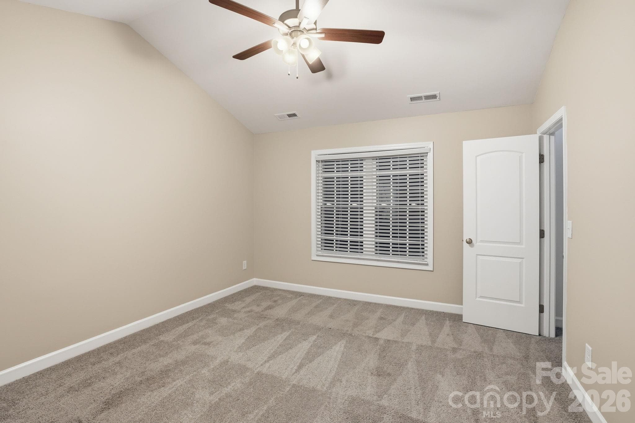 Townhouse at 719 Hillside Street, Kannapolis, photo 9 of 31