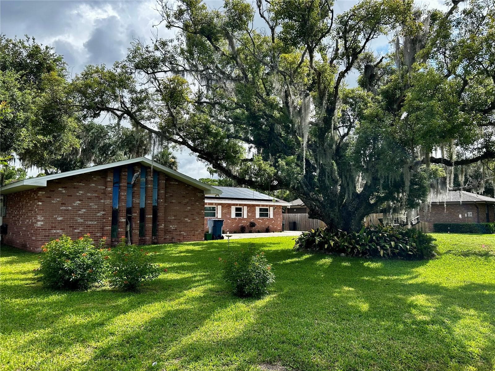 Front yard elevation - 2950 N SHELL RD, DELAND