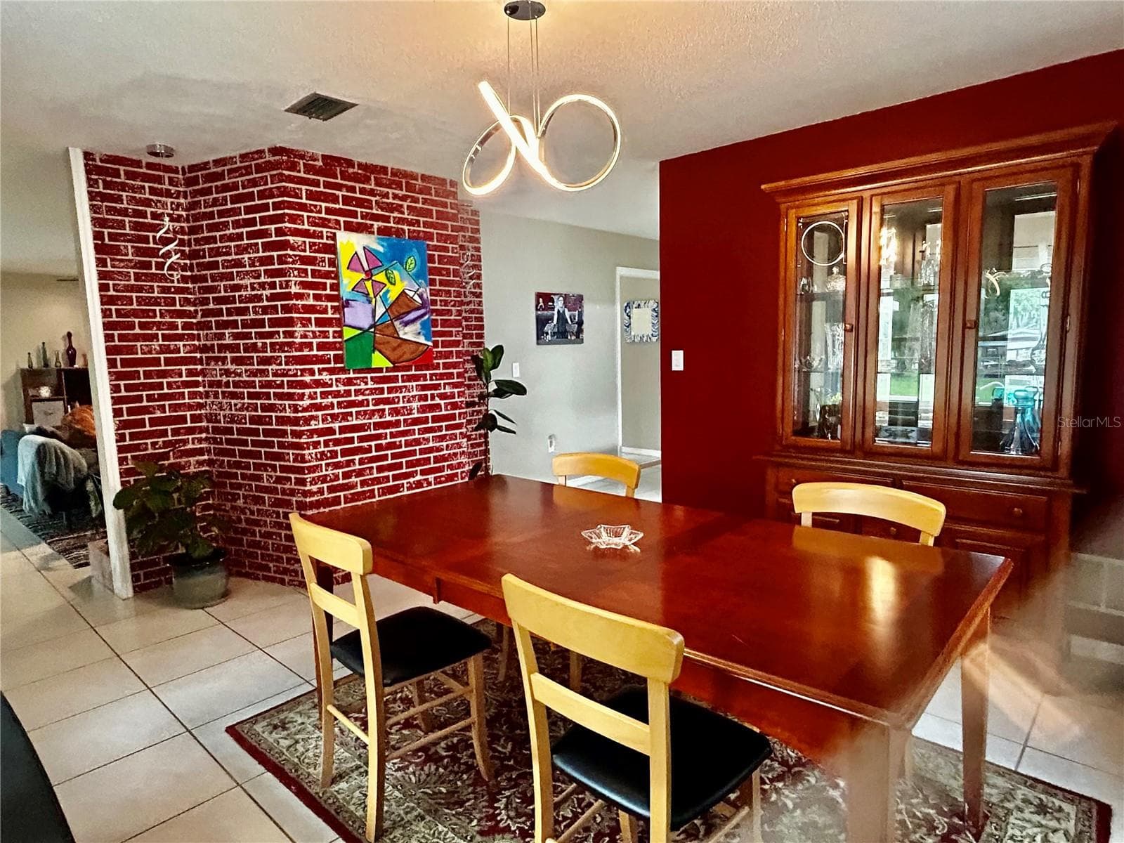additional dining - 2950 N SHELL RD, DELAND