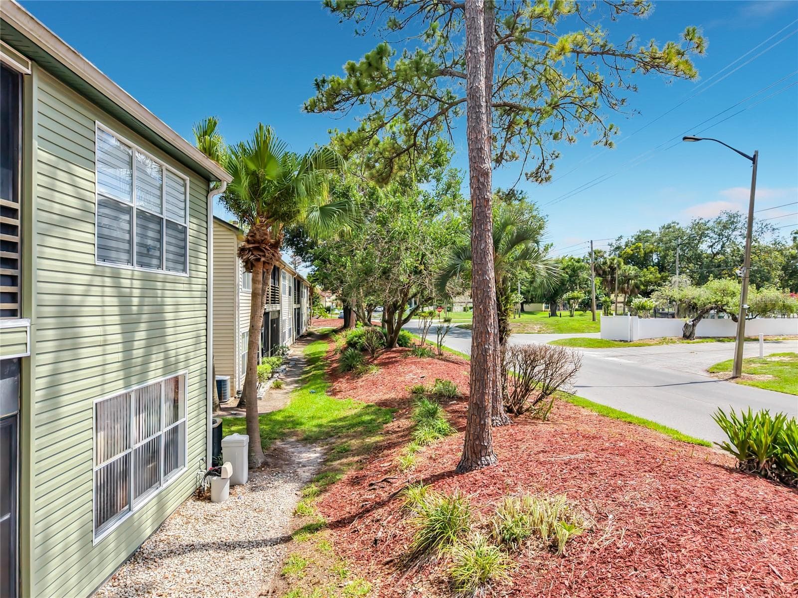 Condominium at 3022 COTTAGE GROVE CT #1807, ORLANDO, photo 37 of 44