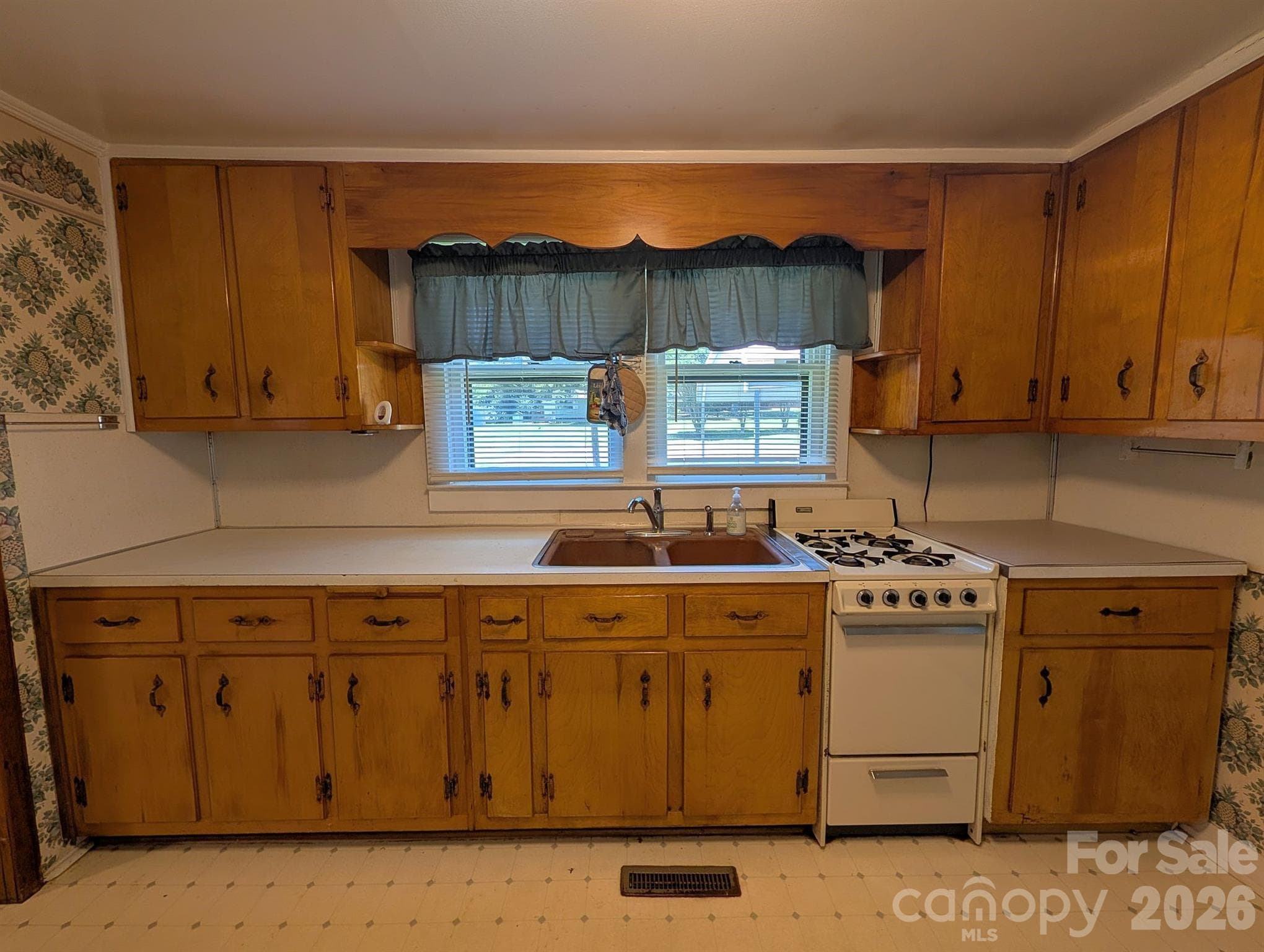 Single Family Residence at 4053 Roddey Road, Catawba, photo 22 of 55