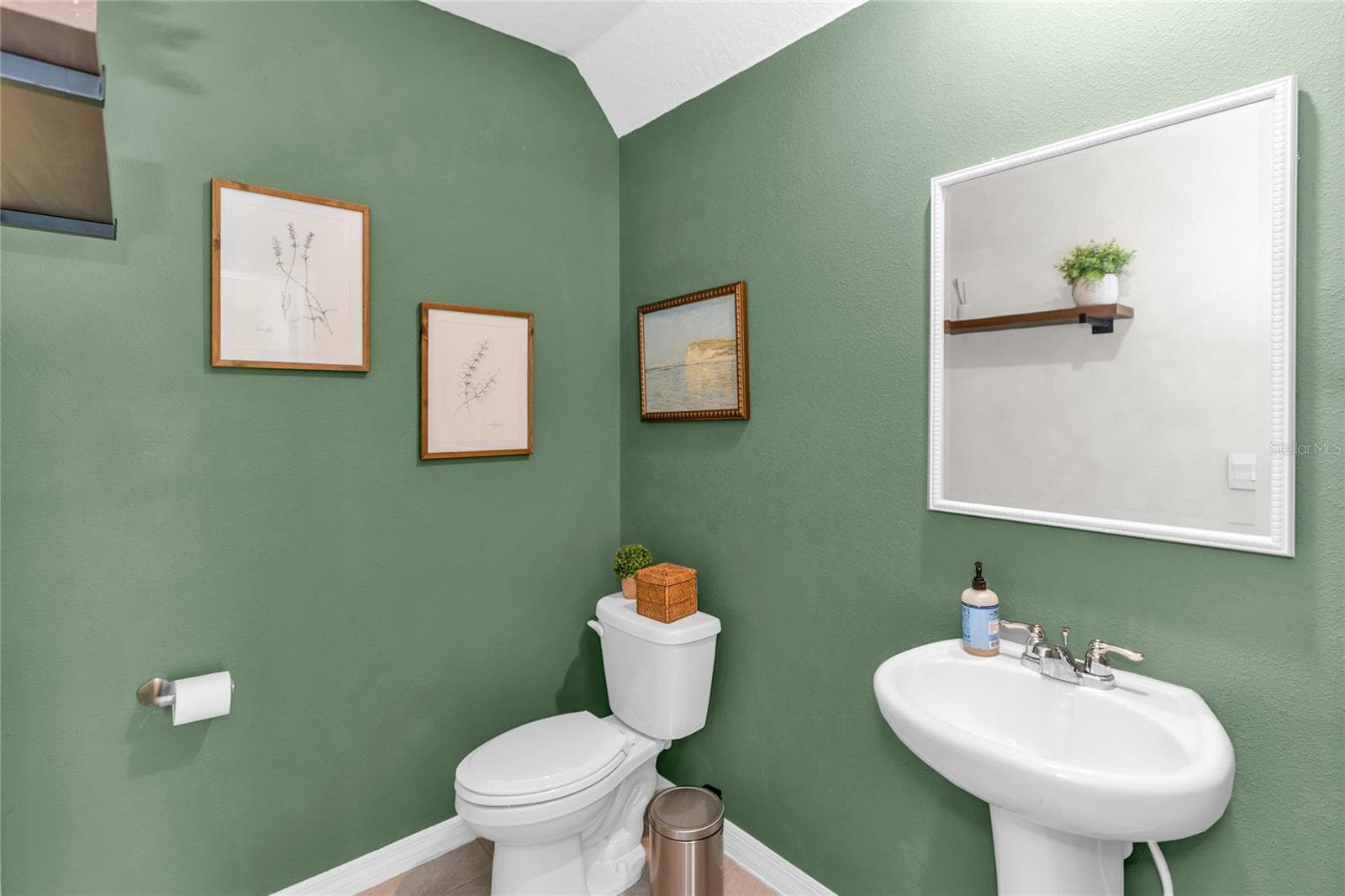 Half Bath Downstairs - 3758 SUNGROVE CIR, SANFORD