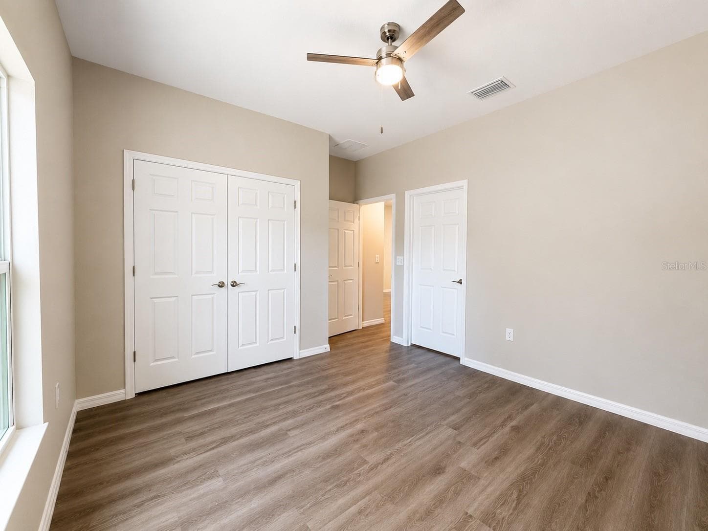 Single Family Residence at 5028 FINDERS CT, TAMPA, photo 9 of 26