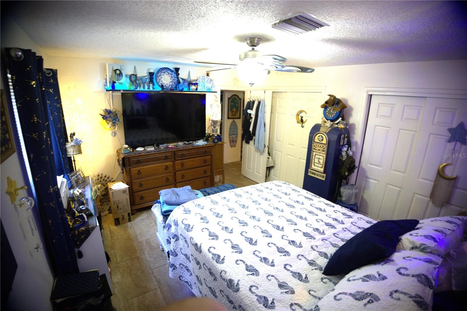 Single Family Residence at 915 DEMPSEY ST, CLEARWATER, photo 24 of 28