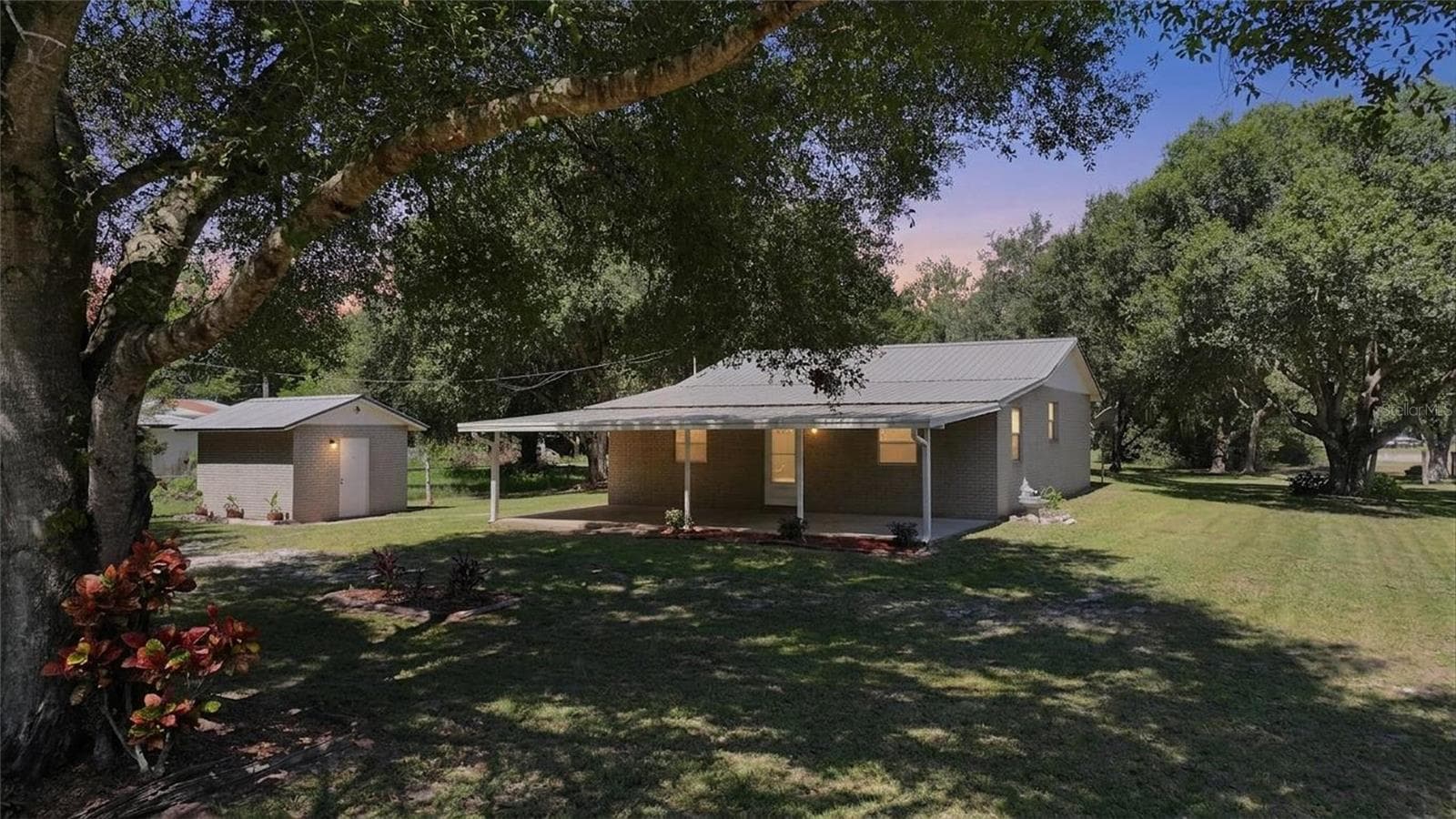 Single Family Residence at 5549 SW SHORES AVE, ARCADIA, photo 2 of 52