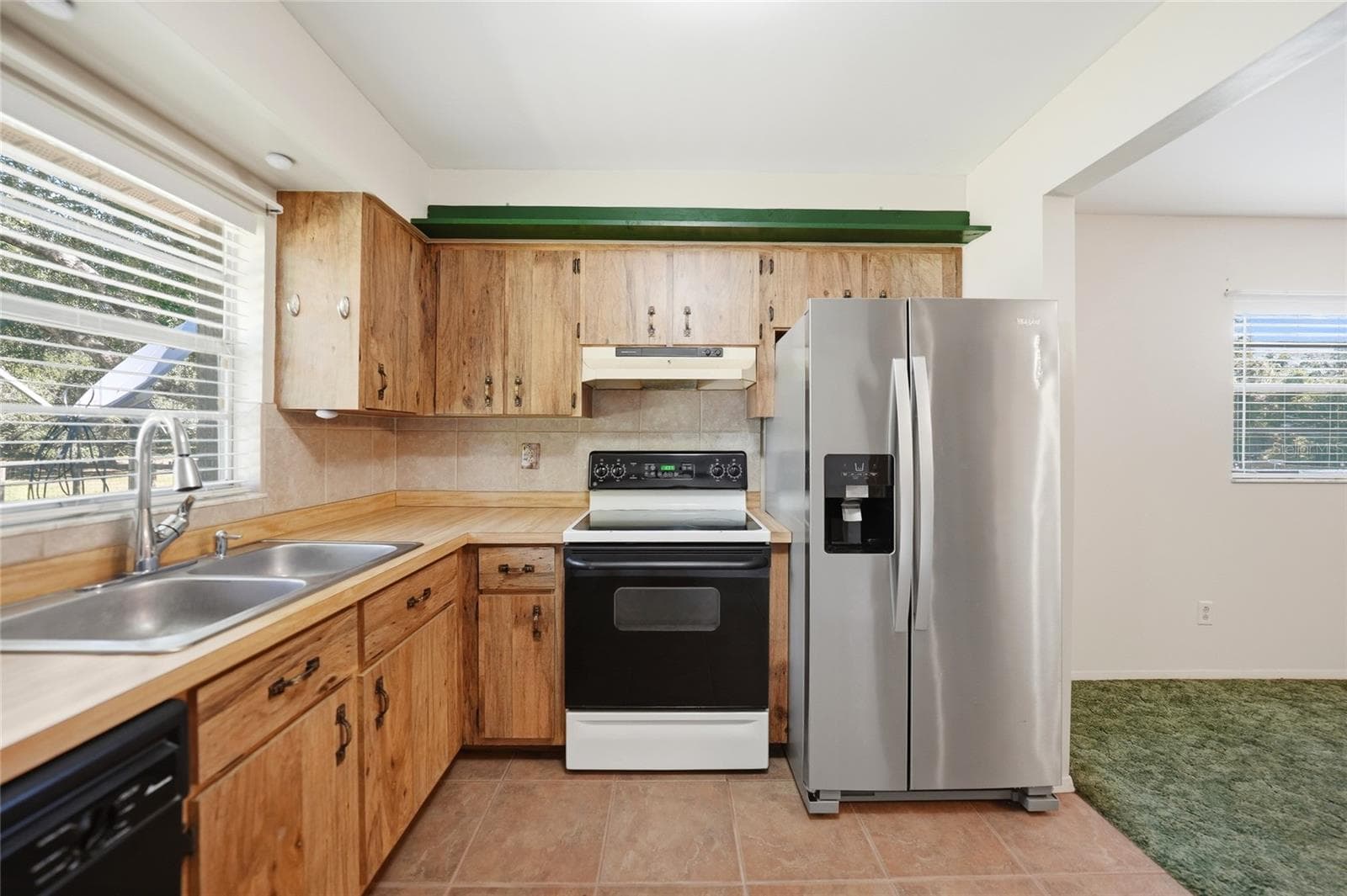 Single Family Residence at 5549 SW SHORES AVE, ARCADIA, photo 13 of 52