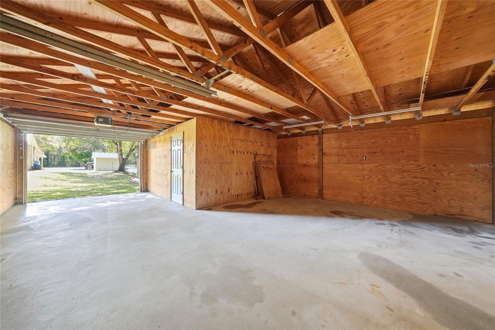Single Family Residence at 5549 SW SHORES AVE, ARCADIA, photo 28 of 52