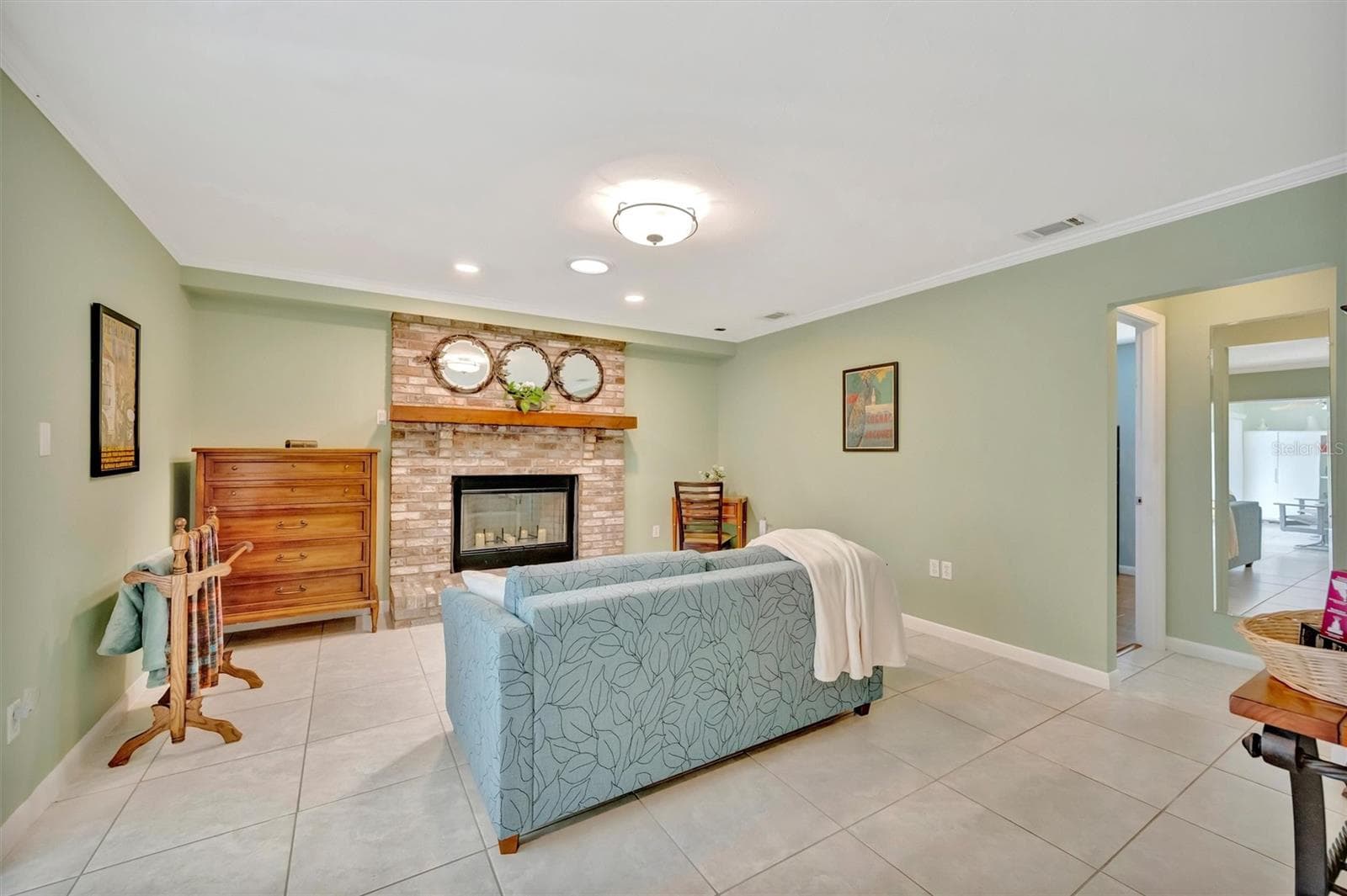 Single Family Residence at 5729 AUGUSTA CIR, SARASOTA, photo 9 of 75