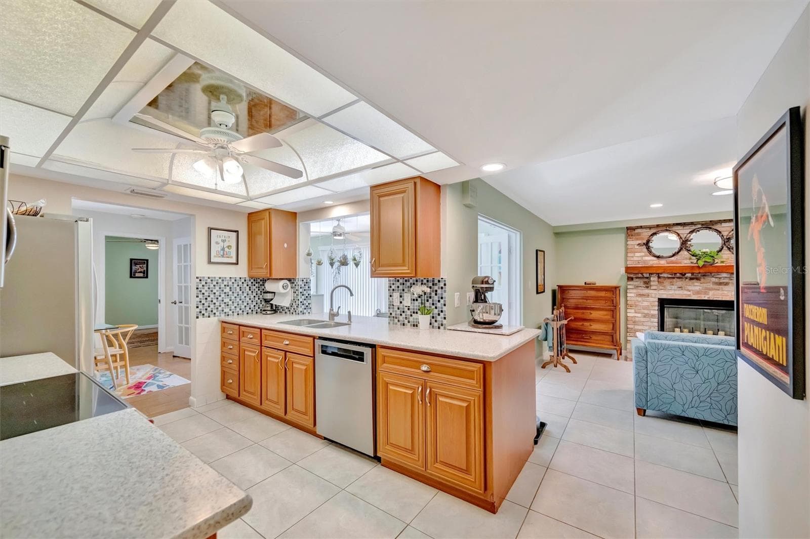 Single Family Residence at 5729 AUGUSTA CIR, SARASOTA, photo 16 of 75