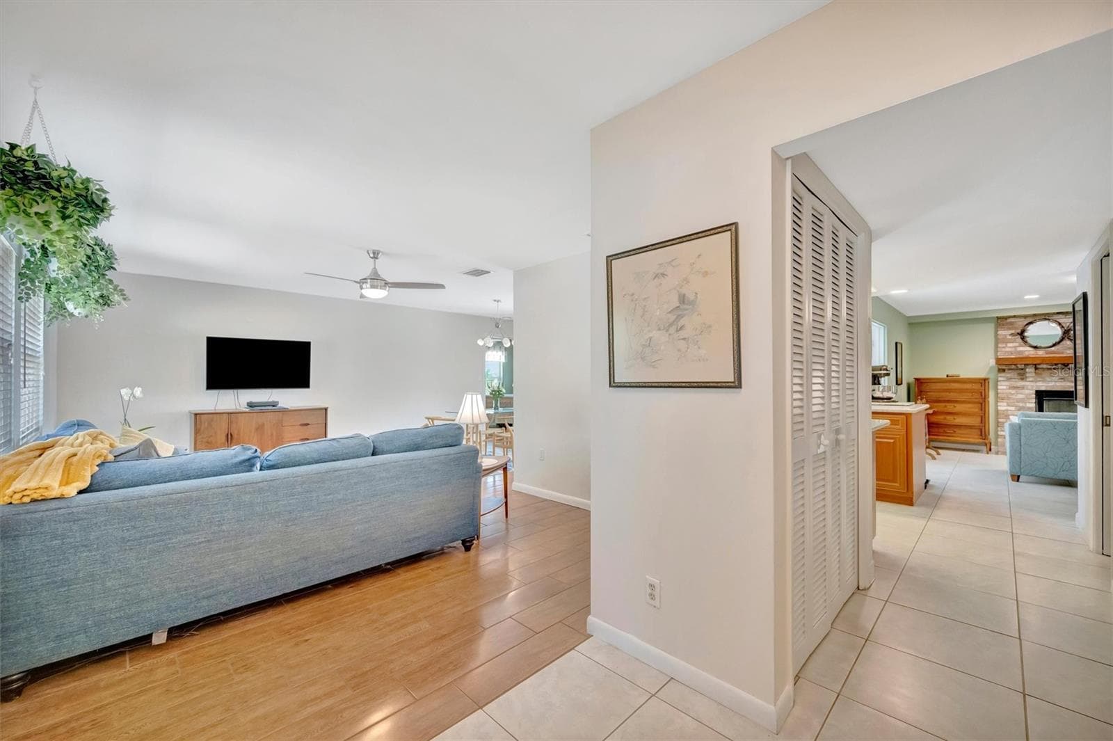 Single Family Residence at 5729 AUGUSTA CIR, SARASOTA, photo 21 of 75