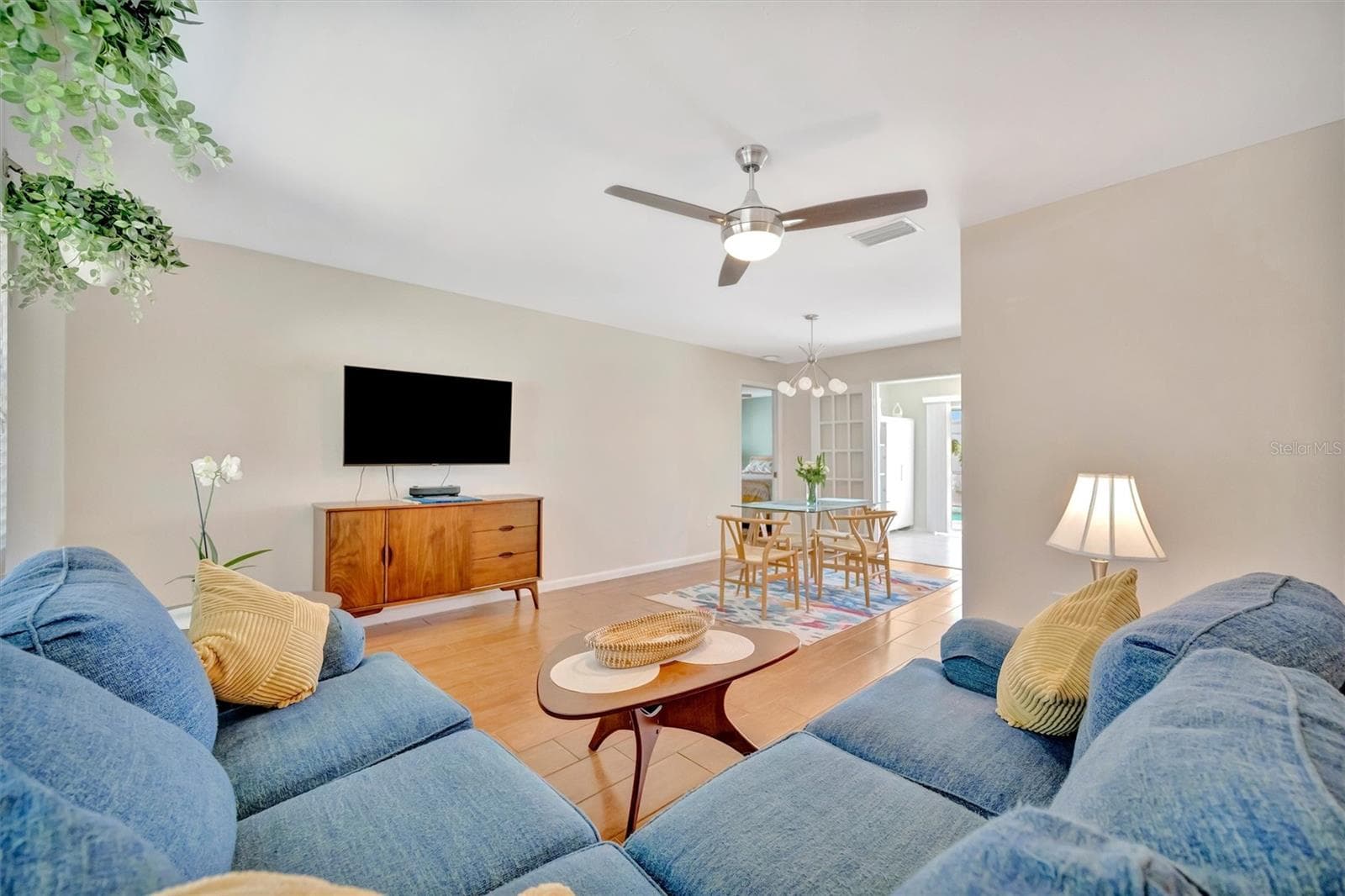 Single Family Residence at 5729 AUGUSTA CIR, SARASOTA, photo 23 of 75