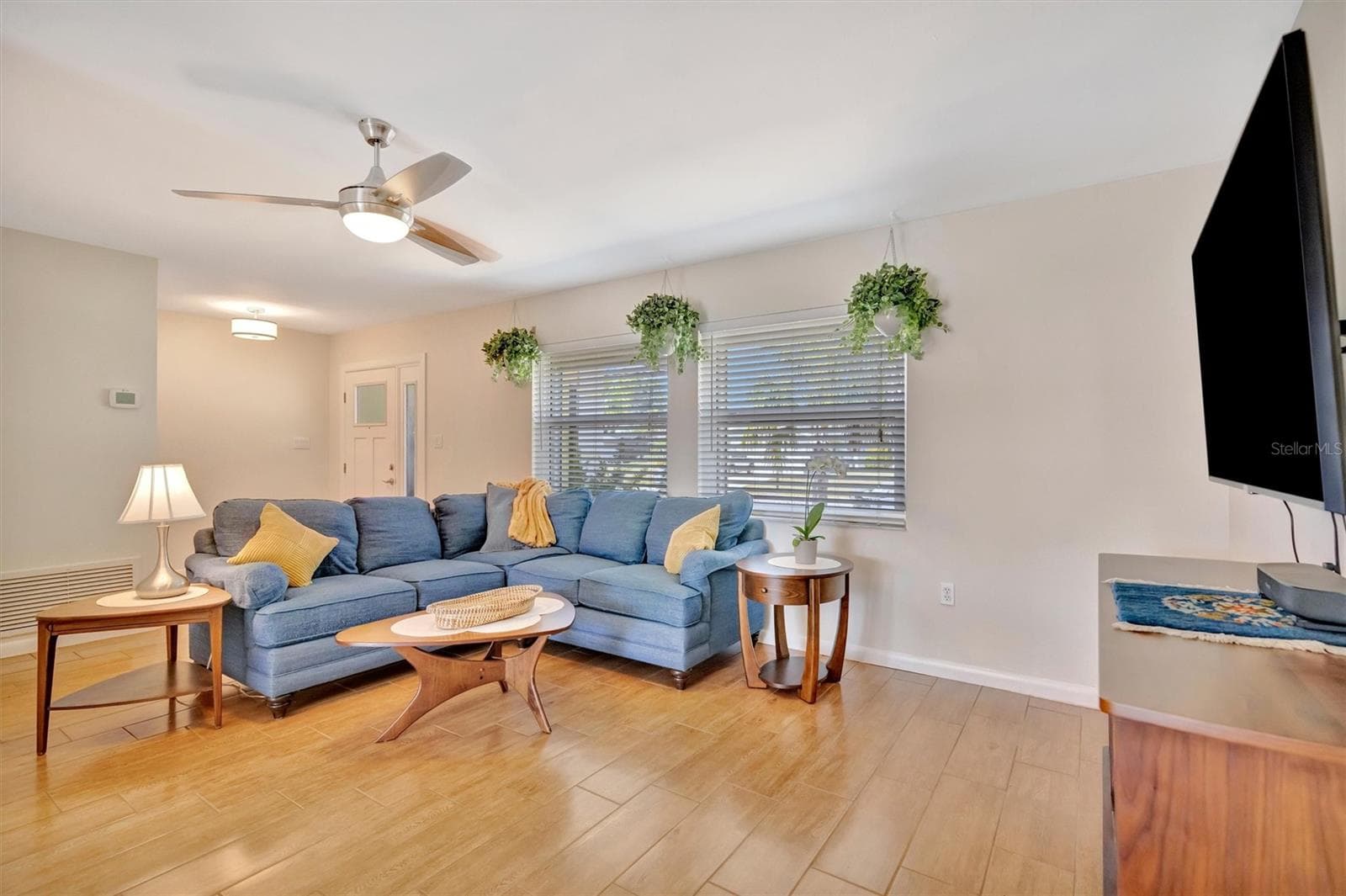 Single Family Residence at 5729 AUGUSTA CIR, SARASOTA, photo 25 of 75