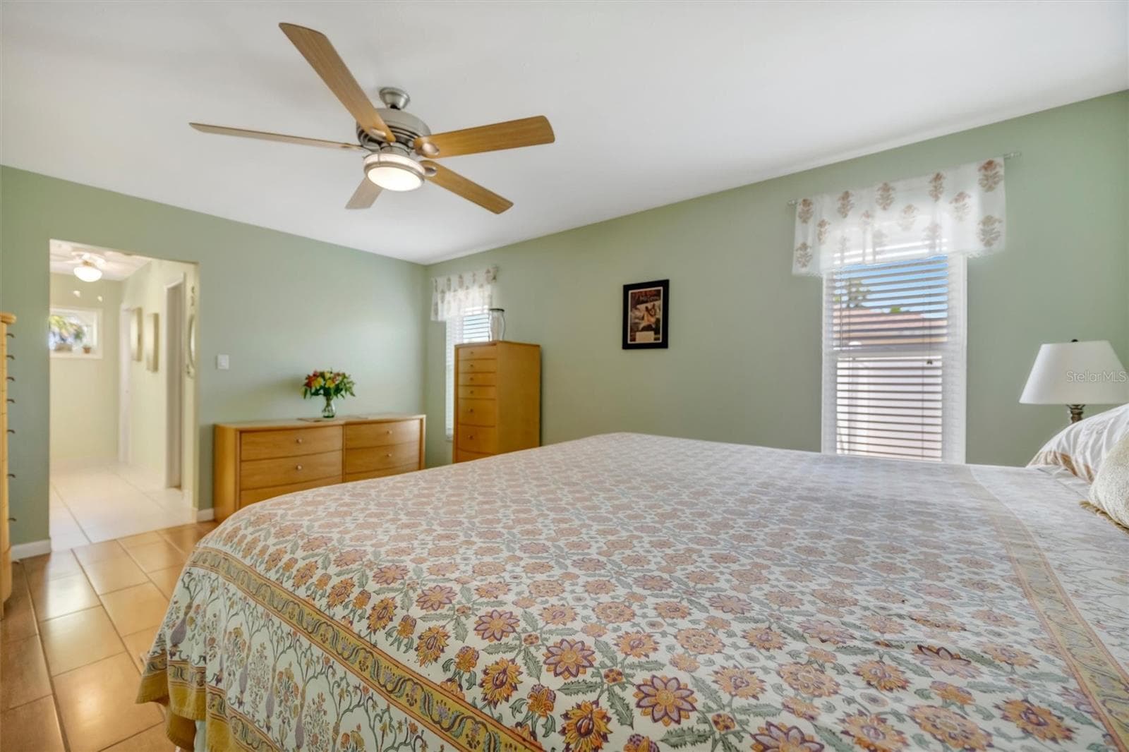 Single Family Residence at 5729 AUGUSTA CIR, SARASOTA, photo 31 of 75
