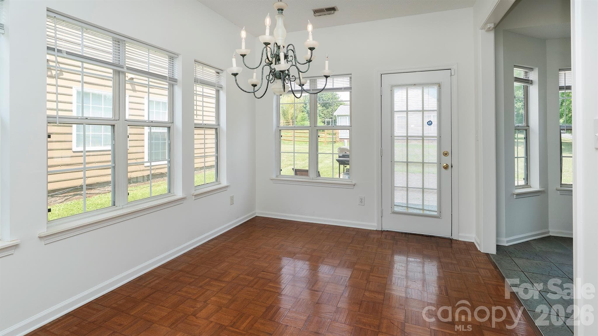 Single Family Residence at 11807 Song Sparrow Lane, Charlotte, photo 14 of 26