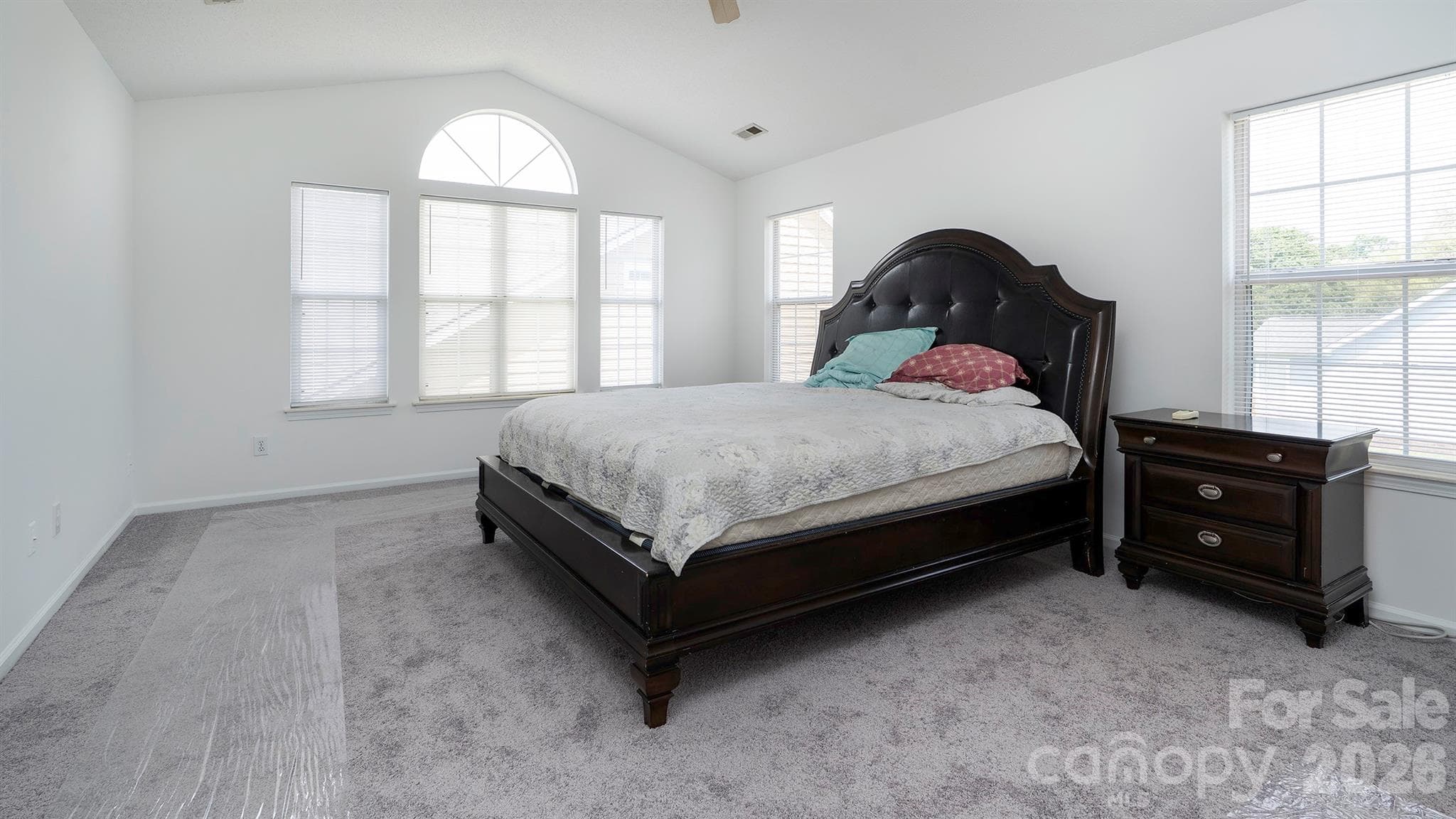 Single Family Residence at 11807 Song Sparrow Lane, Charlotte, photo 17 of 26