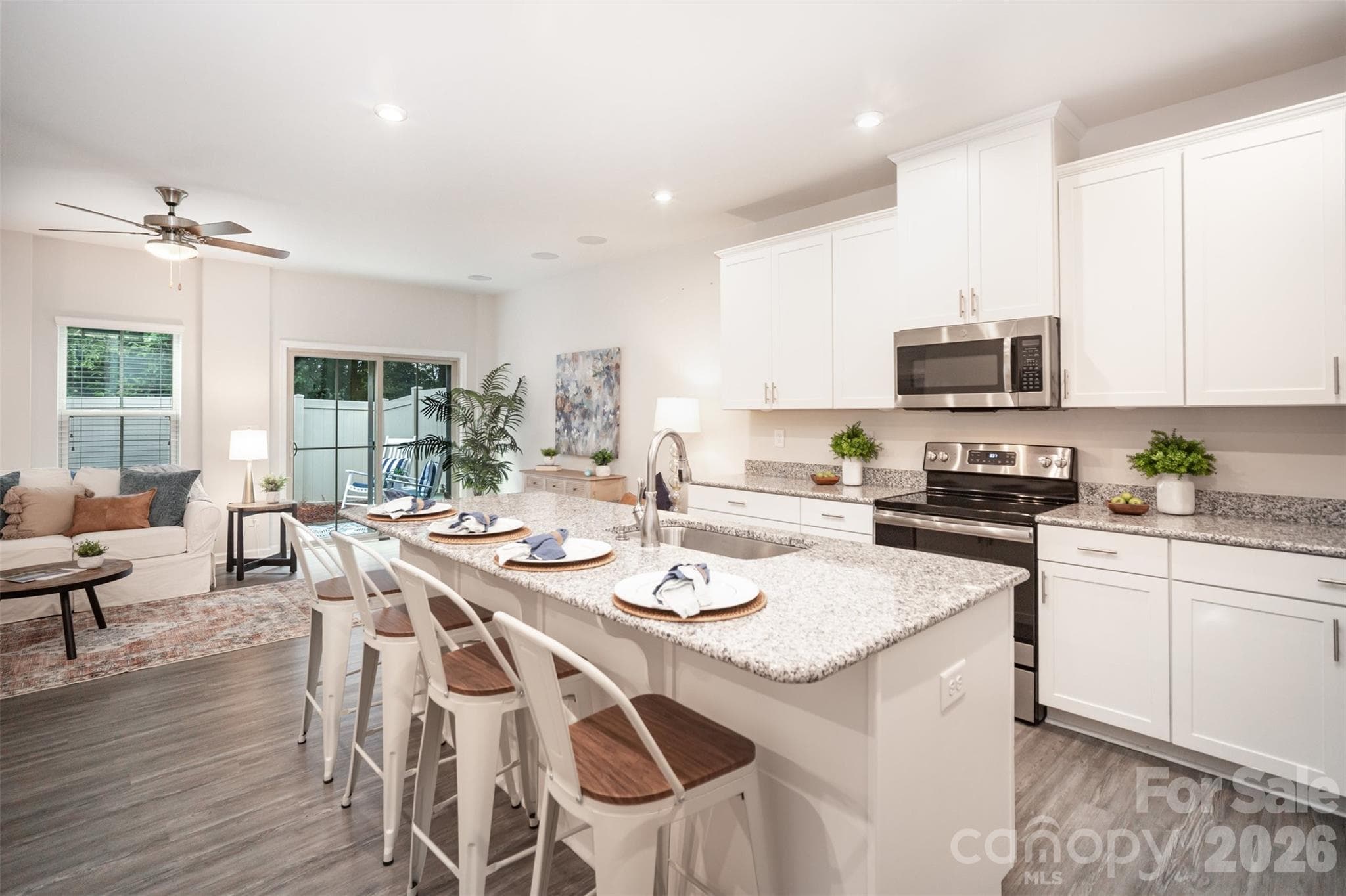 Townhouse at Matthews, photo 10 of 33