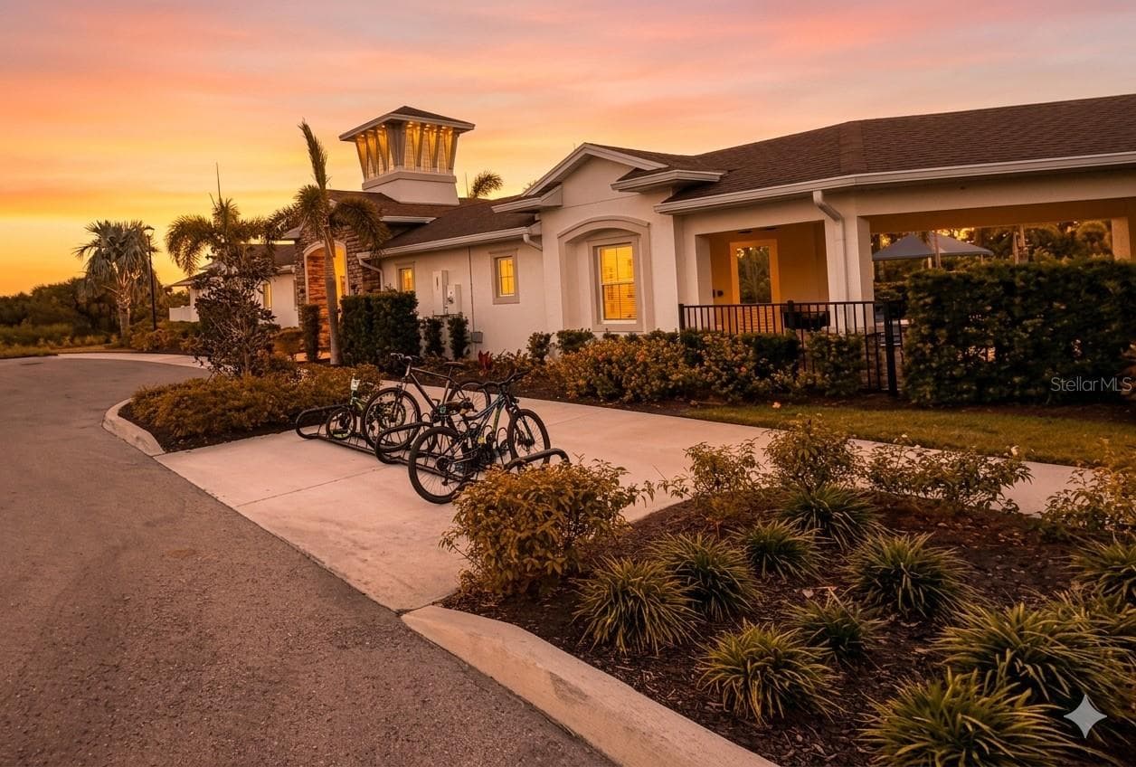Single Family Residence at 12571 NIGHT VIEW DR, SARASOTA, photo 24 of 33