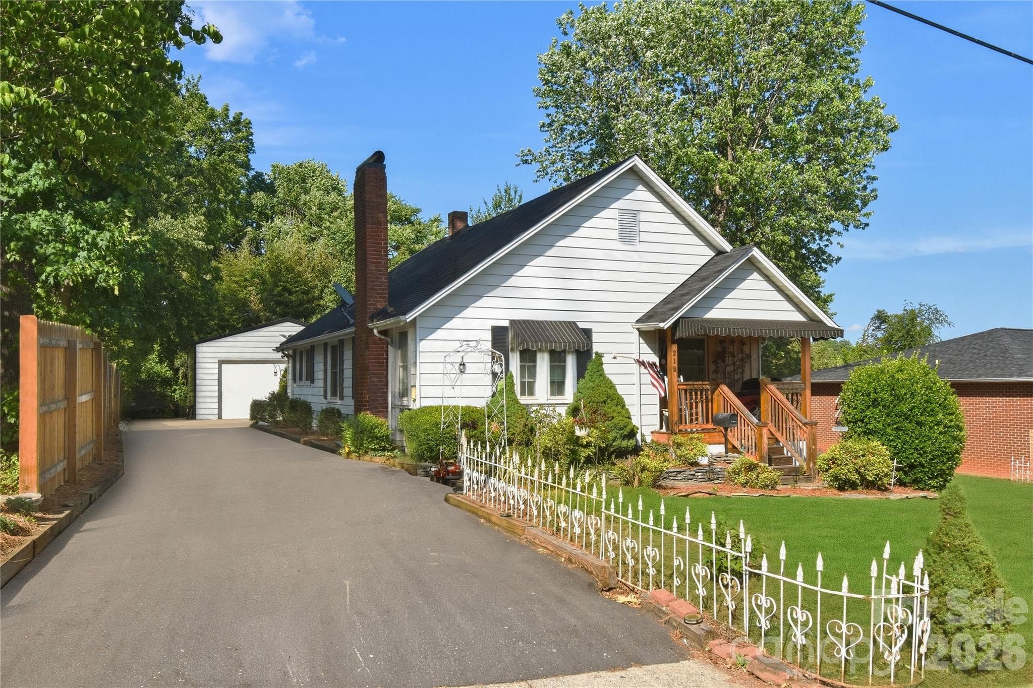 Single Family Residence at 212 Sharon Avenue NW, Lenoir, photo 3 of 52