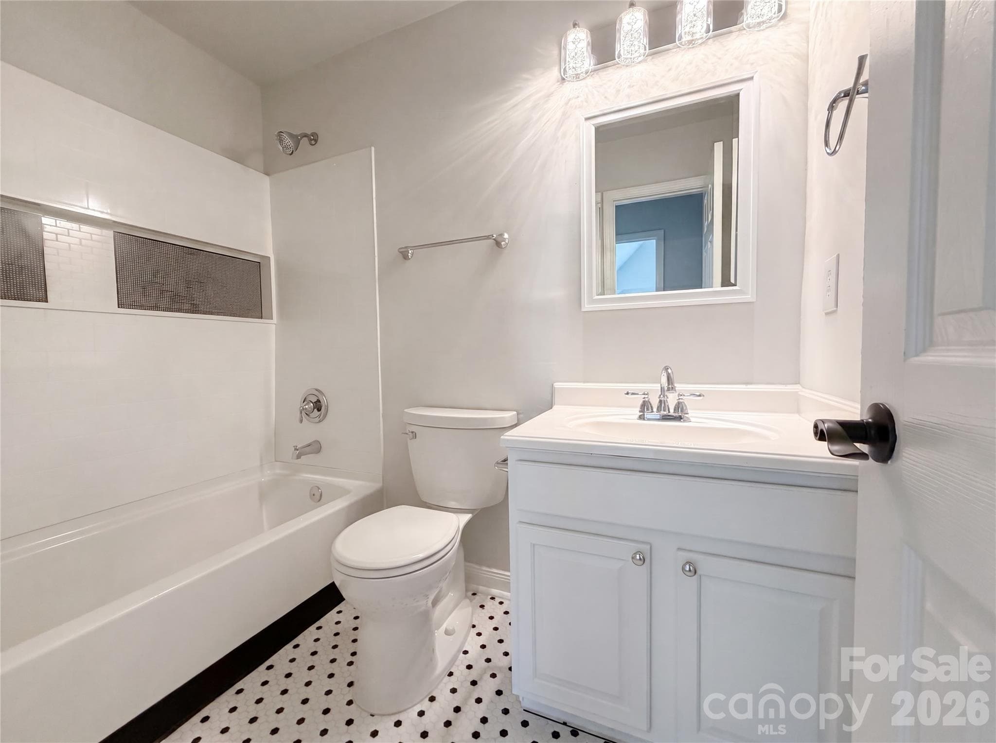 Single Family Residence at 4024 Fifendrum Lane, Charlotte, photo 19 of 21
