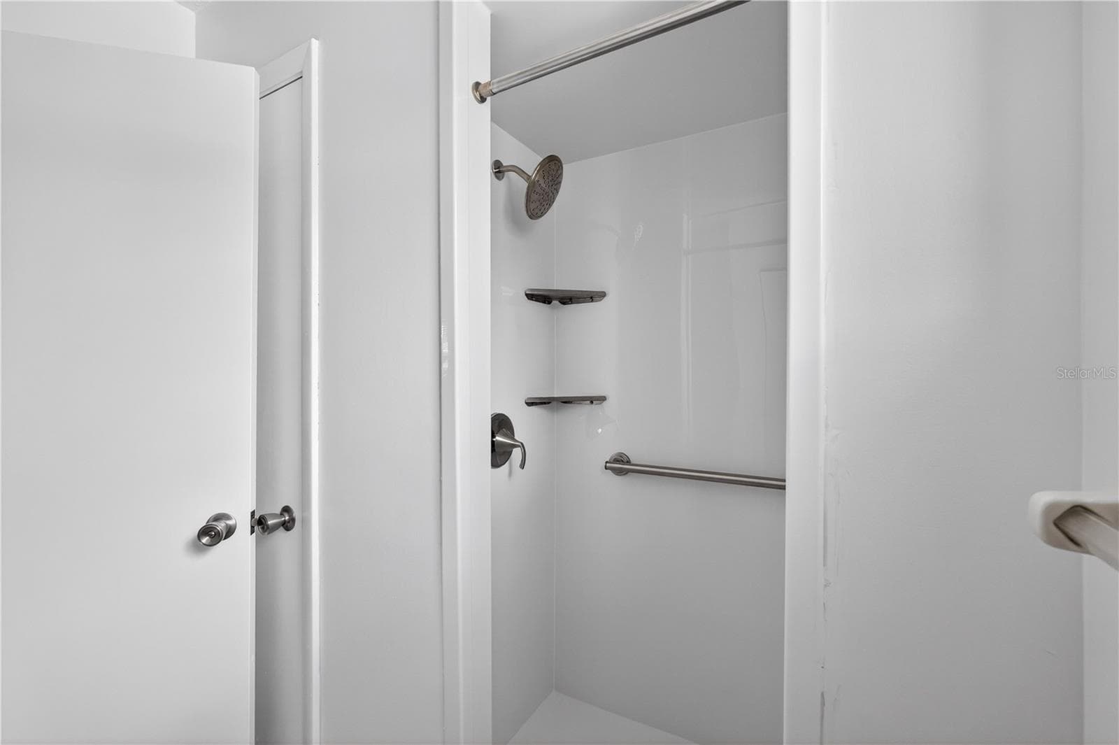 Primary Bathroom - 8972 SW 103RD LN, OCALA