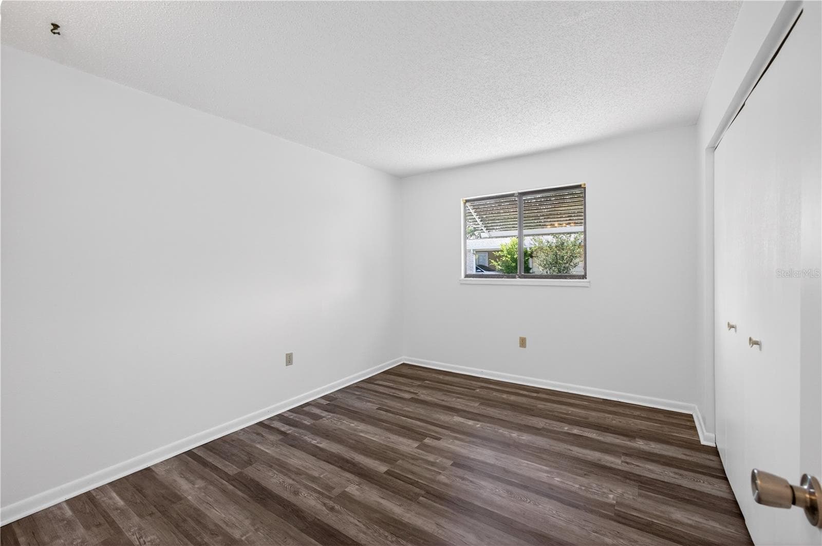 Guest Bedroom - 8972 SW 103RD LN, OCALA