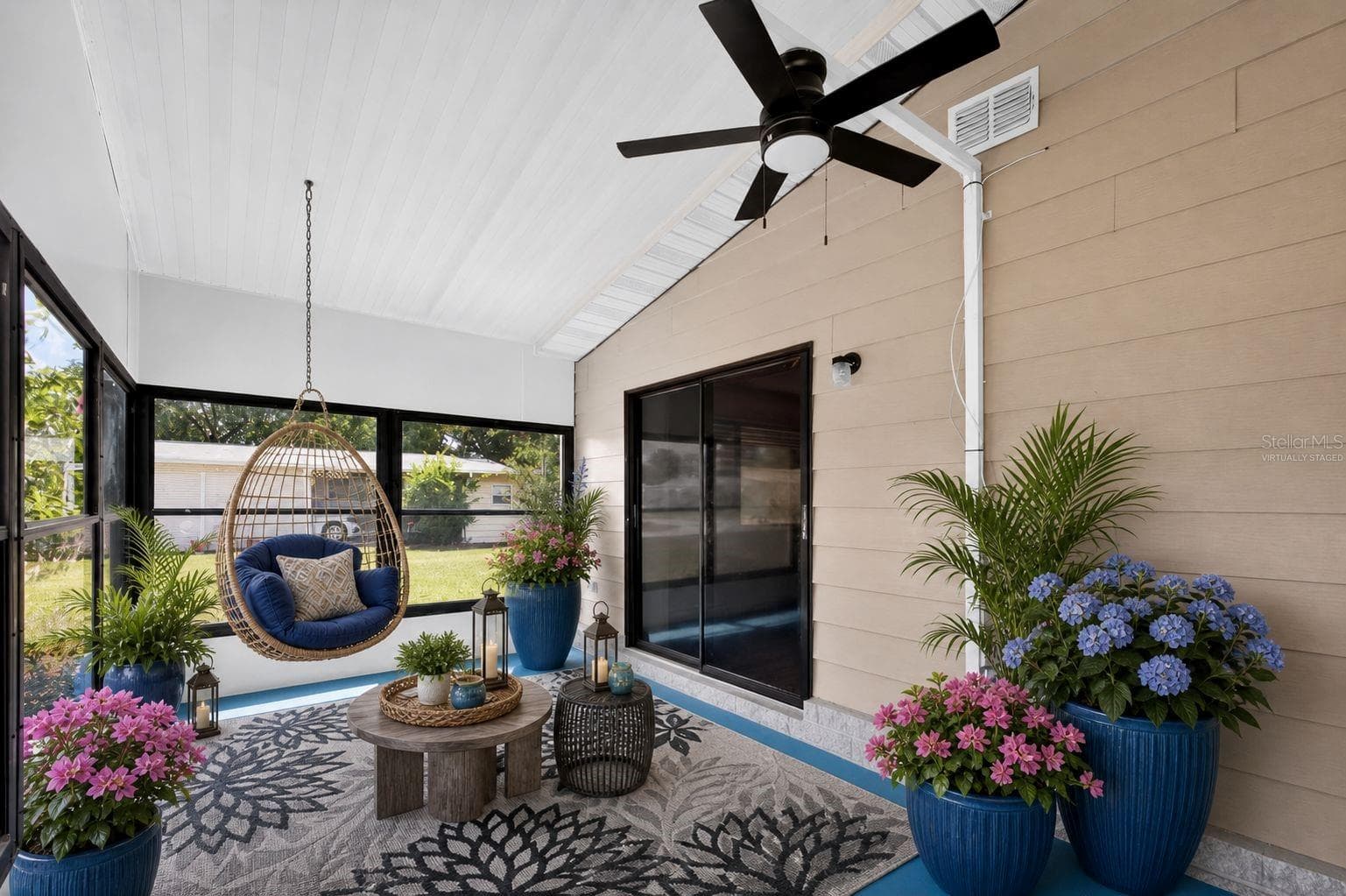 Enclosed Porch Virtually Staged - 8972 SW 103RD LN, OCALA