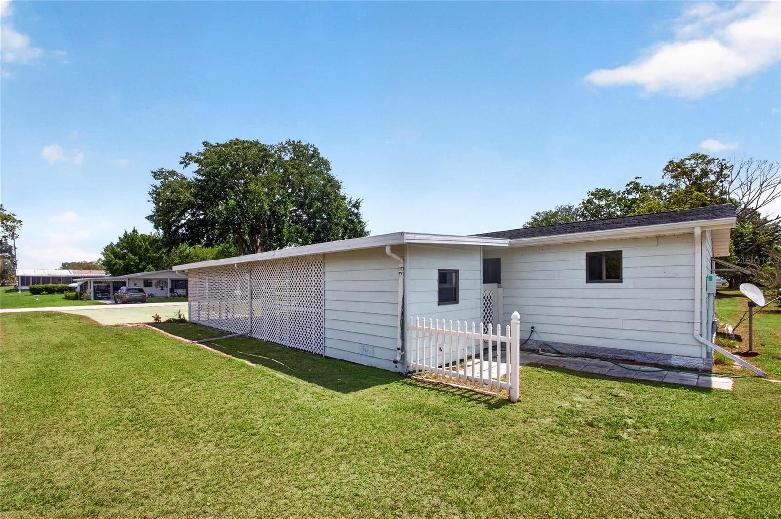 Back of House - 8972 SW 103RD LN, OCALA