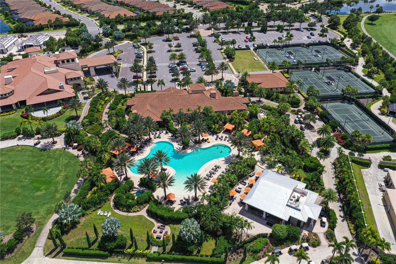 Tennis and pickleball courts - 5007 SERATA DR, BRADENTON