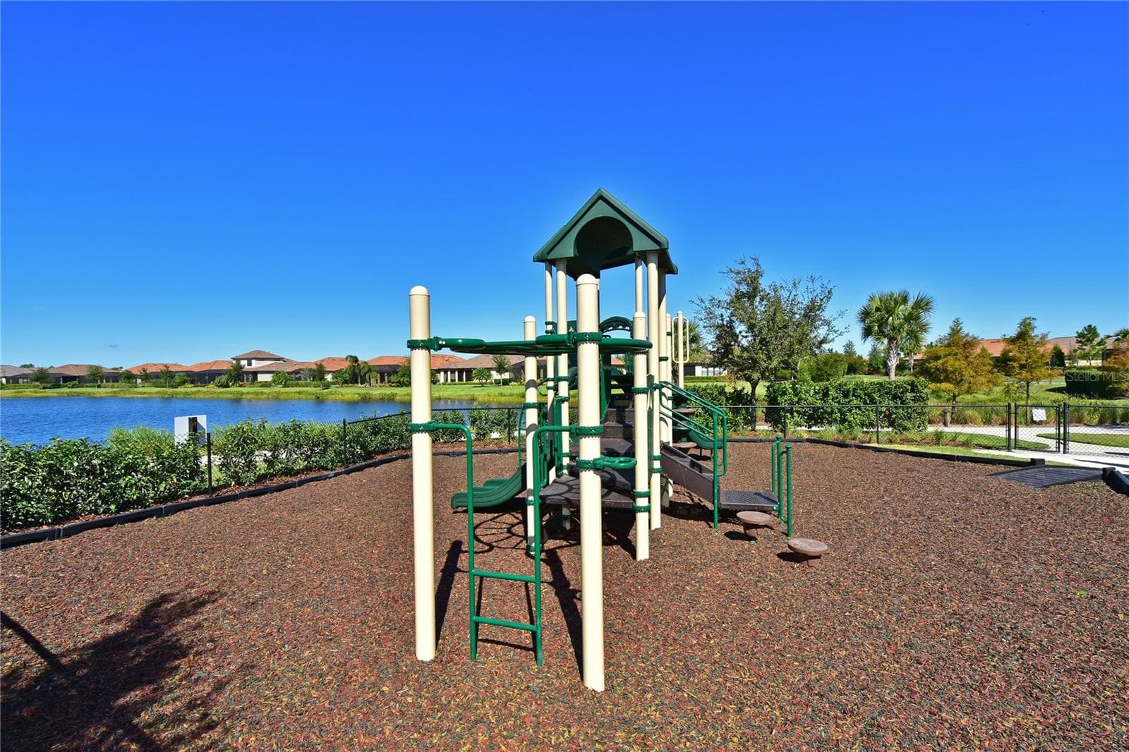 Playground - 5007 SERATA DR, BRADENTON
